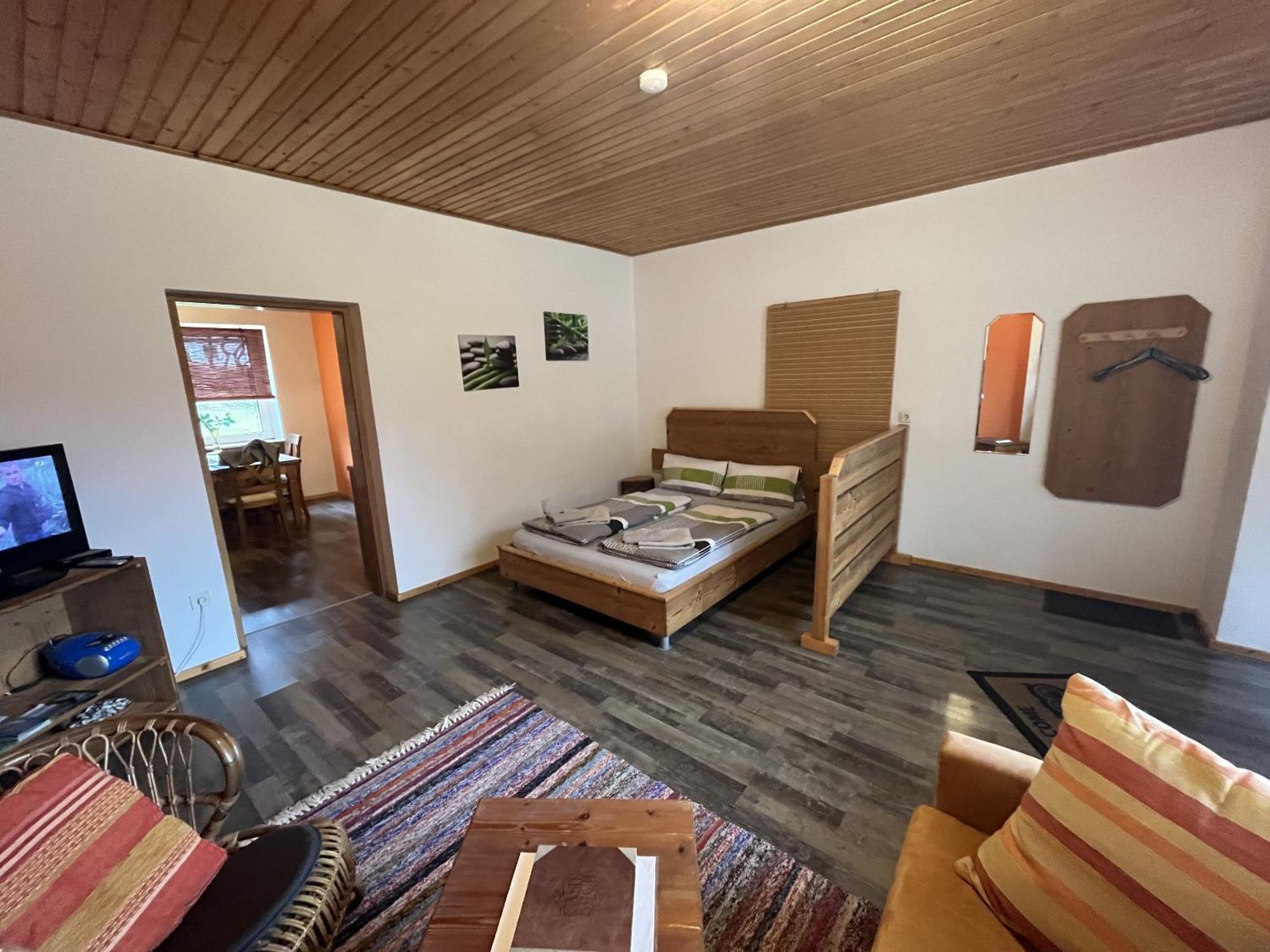 Apartments Am Kirchkogel "Laendliche Entspannung Im Herzen Der Steiermark" Pernegg an der Mur Buitenkant foto